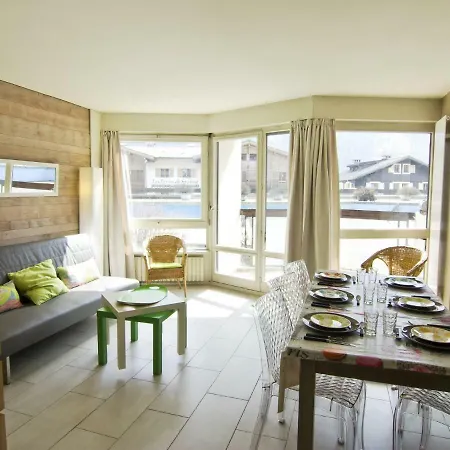 Appartamento Luxurious With Swimming Pool Amidst The Rhone Alps